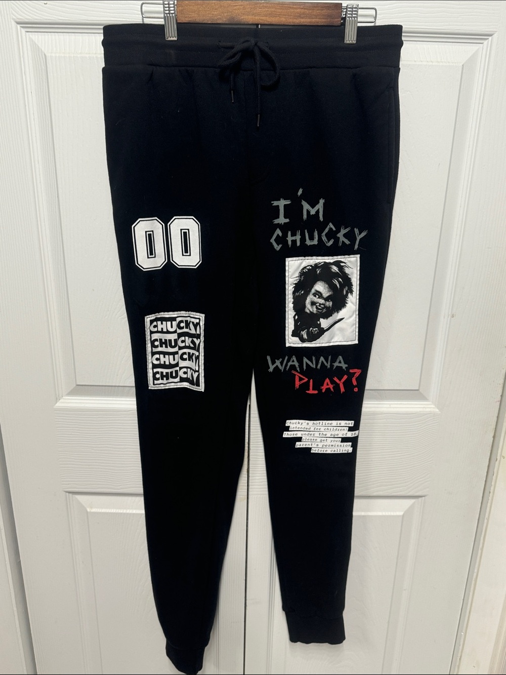 Chucky Wanna Play Chucky Graphic Men’s Black Jogger Sweatpants Sz Medium
